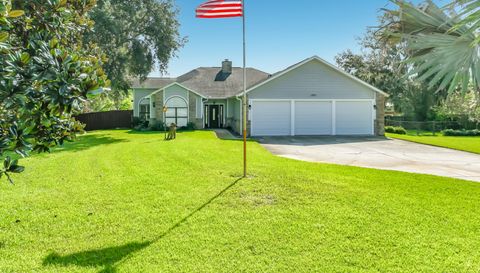 1205 War Eagle Blvd
