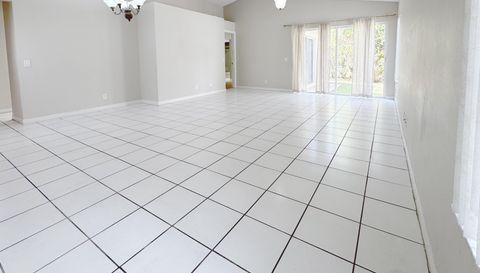 1316 Majesty Terrace