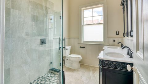 174 Avenida Menendez