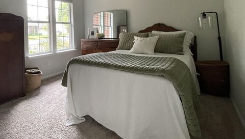 16915 Ardisia Dr