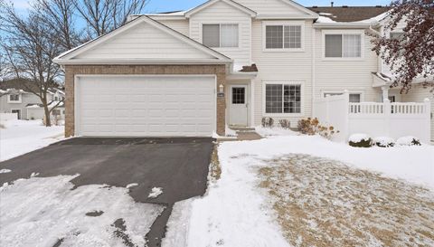 11462 Elmwood Avenue N