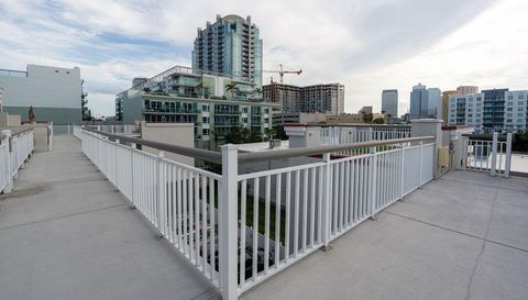 1002 Channelside DRIVE