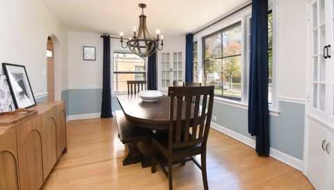 736 S Ashland Avenue