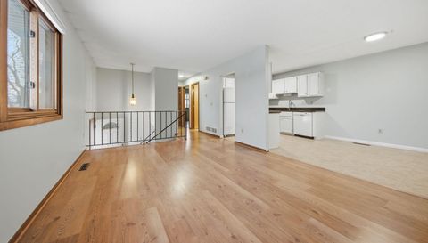 4145 Austin Street NE