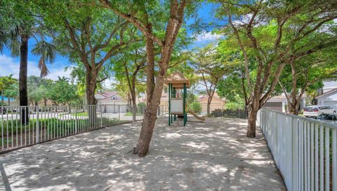624 Bald Cypress Rd