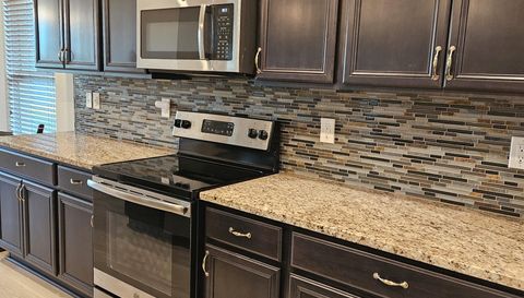 12031 SW Marigold Ave