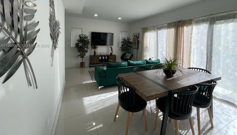302 11th Ct