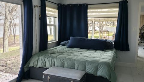 10631 Rolling Hills Dr