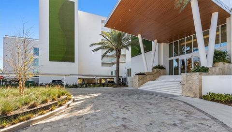 1020 SUNSET POINT ROAD