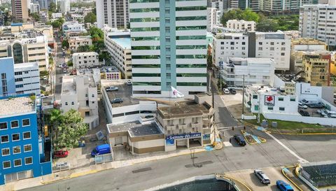 207 Calle Del Parque