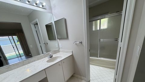 1316 Majesty Terrace