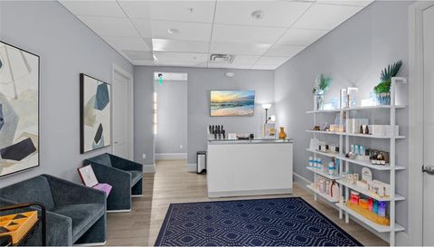 14271 Heritage Landing Boulevard