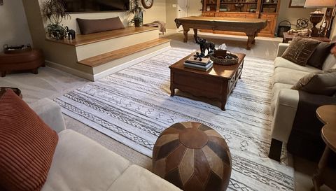 3294 Fox Hunt Trail NW