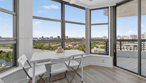 3500 Mystic Pointe Dr