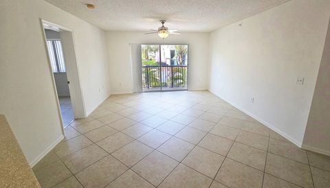 2033 SE 10th Ave Fort Lauderdale