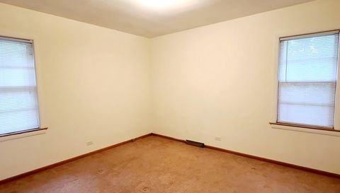 308 Maple St