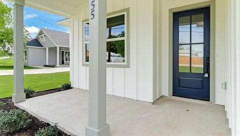 1255 Pecan Valley DR