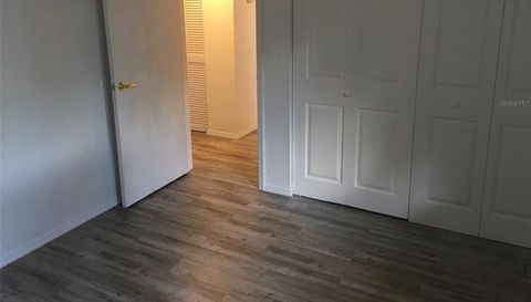 824 Alderman