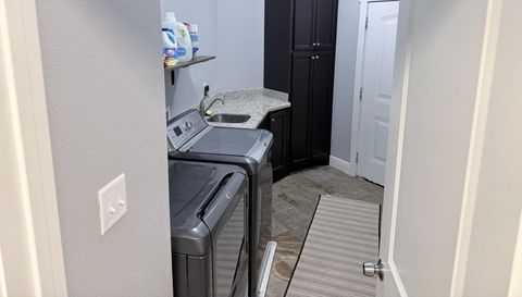 431 La Vista Dr