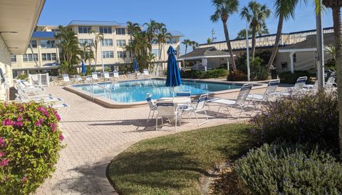 3806 Gulf Of Mexico Dr