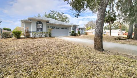 240 N Country Club Dr