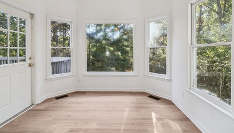 3560 Rosewicke Dr Cumming