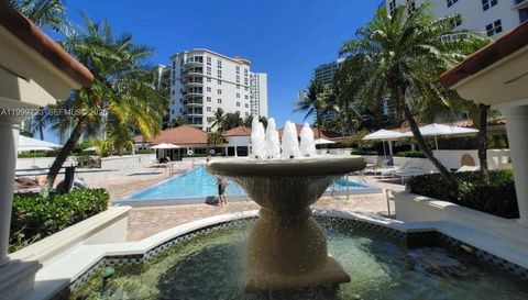 20000 E Country Club Dr