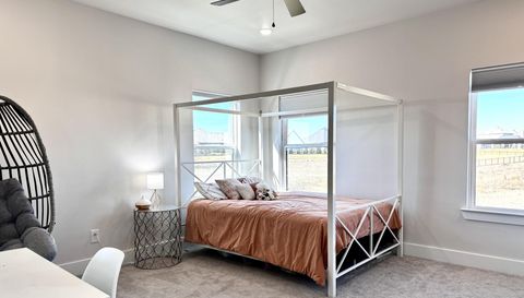 12301 Bella Sera Dr