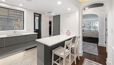 1242 N Lake Shore Drive