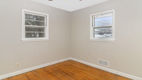 2411 Jansen Avenue