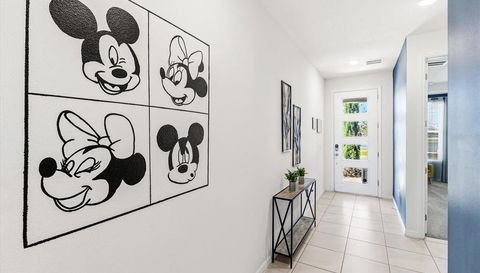 2009 TROPICAL PALMS CIRCLE