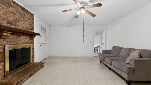 2572 Spring Valley Cir