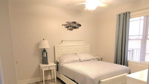 700 Ocean Dr Unit 110