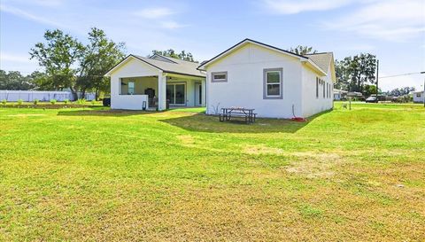 4210 THONOTOSASSA ROAD