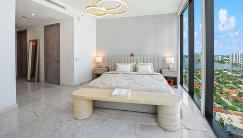 18555 Collins Ave Apt 2405