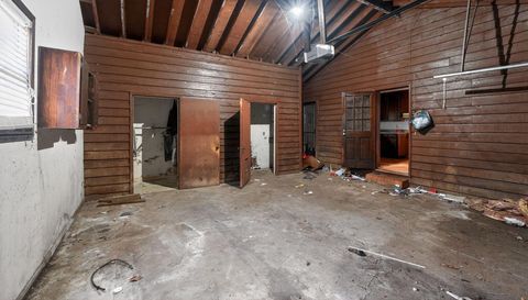 4579 Tudor Castle Dr