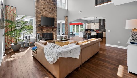 1016 Kara Ct