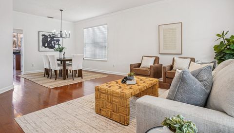 3831 Brantley Pl Cir