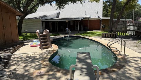 401 Glenhaven Dr