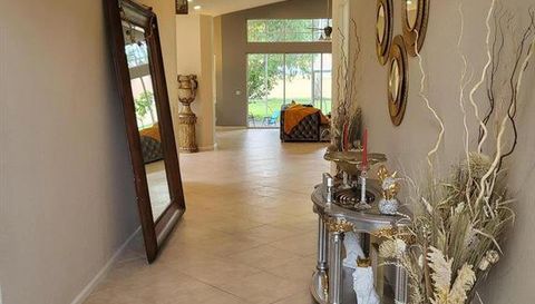 122 Bella Vista Way