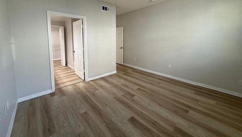 3478 Westchester Square