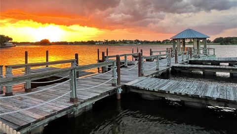 724 ROYAL PALM AVENUE