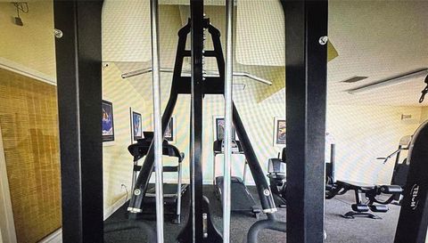 1940 LAKE ATRIUMS CIRCLE