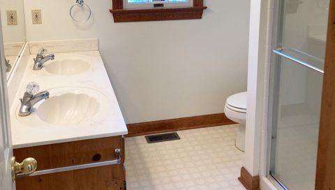 5 Jamesview Cir