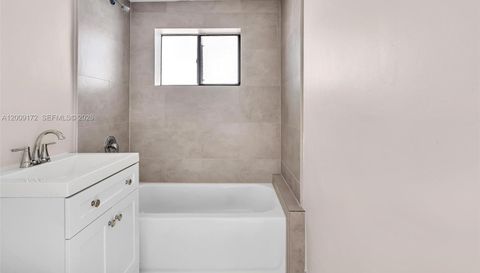 1165 Marseille Dr
