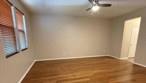 5922 Bartram Village Dr