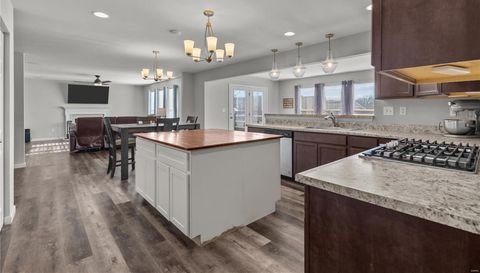 113 Creek Hollow Way