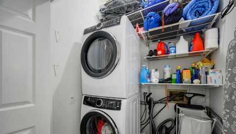 1303 W Schubert Avenue