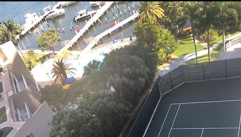 1627 Brickell Ave
