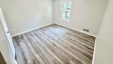3904 Trade Wind Ct